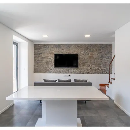 펜션 Casa Lanco With Spectacular View 푼샬