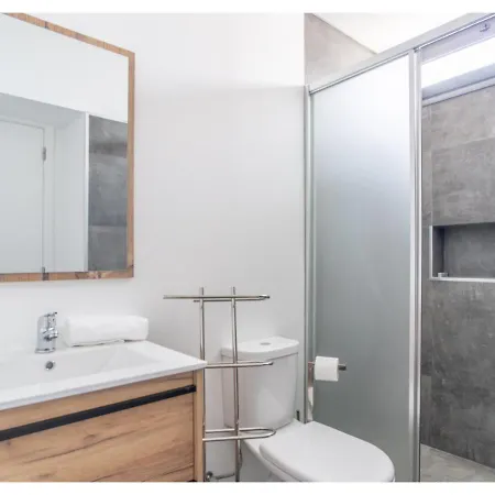 Casa Lanco With Spectacular View * Funchal (Madeira)