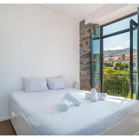 Casa Lanco With Spectacular View 펜션 푼샬
